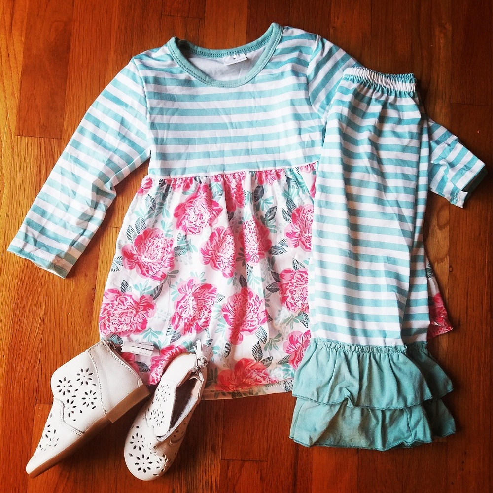 Teal and pink floral set